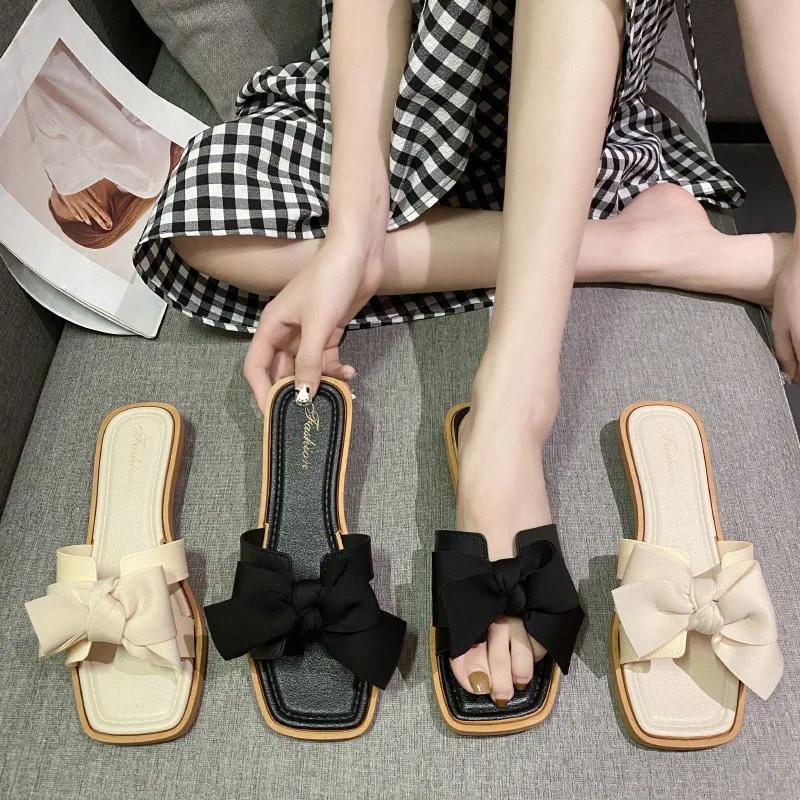 2024 Women's Slippers Luxury Design Interior Fashion Casual Sandals Comfortable Bow Flat Flat Women's Slippers