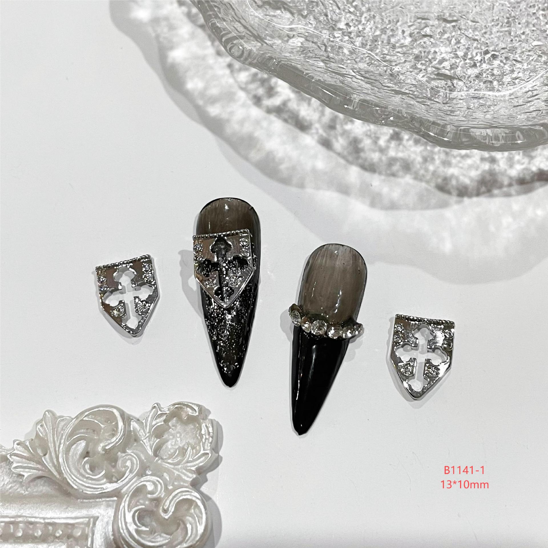 

LZ83 Chrome Hearts Крест Готика Панк Ретро Циркон Ювелирные изделия для нейл-арта - DIY Пресс-он аксессуары для ногтей