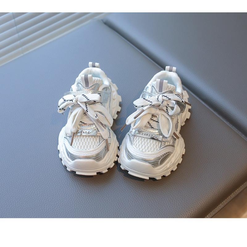 Compagno di classe primavera nuove scarpe sportive traspiranti suola morbida scarpe da corsa per bambini di media taglia scarpe da papà per uomo e donna bambini