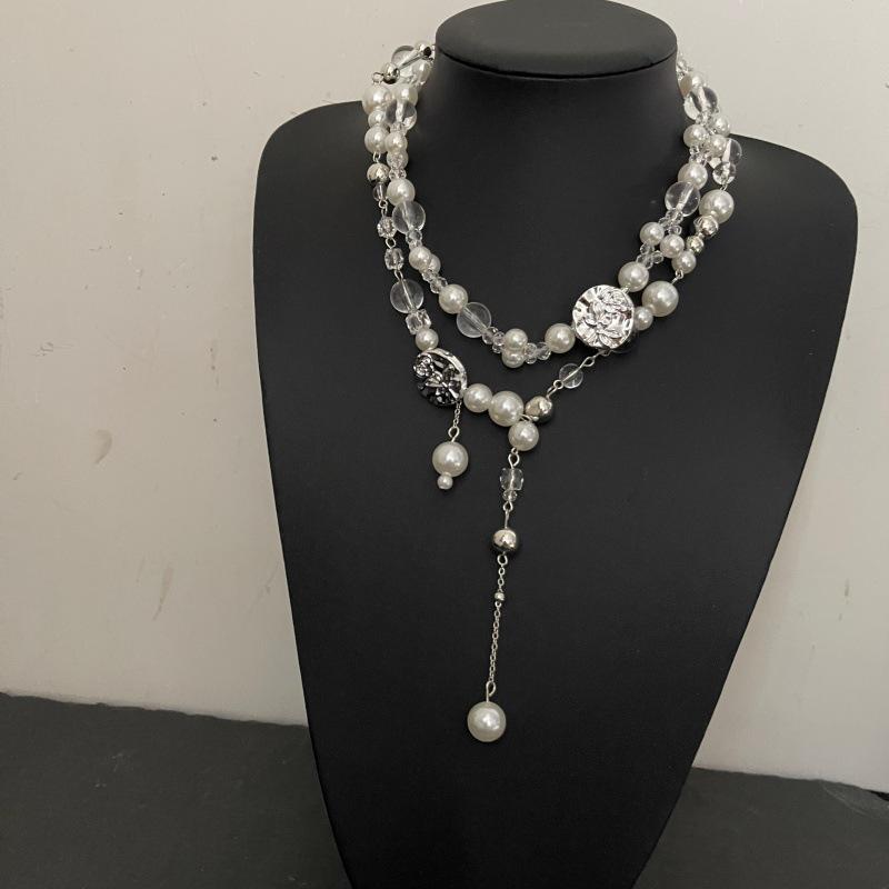Elegant Double Layer Beaded Tassel Necklace for Women – Personalized Fashion Design, Versatile and Trendy.