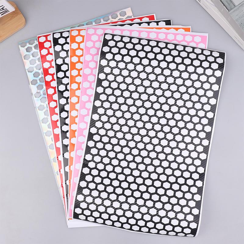 2Pcs Creative Trendy Taillight Stickers Car Rear Light DIY Decorative Sticker Universal Auto Honeycomb Sticker Decor Accessories