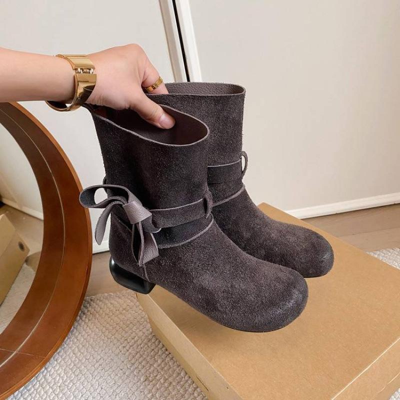 Autumn and Winter Women's Fashion Boots Solid Color Low Heel Large Size Women's Boots Cow Velvet Beef Tendon Sole New Versatile Low Boots Women
