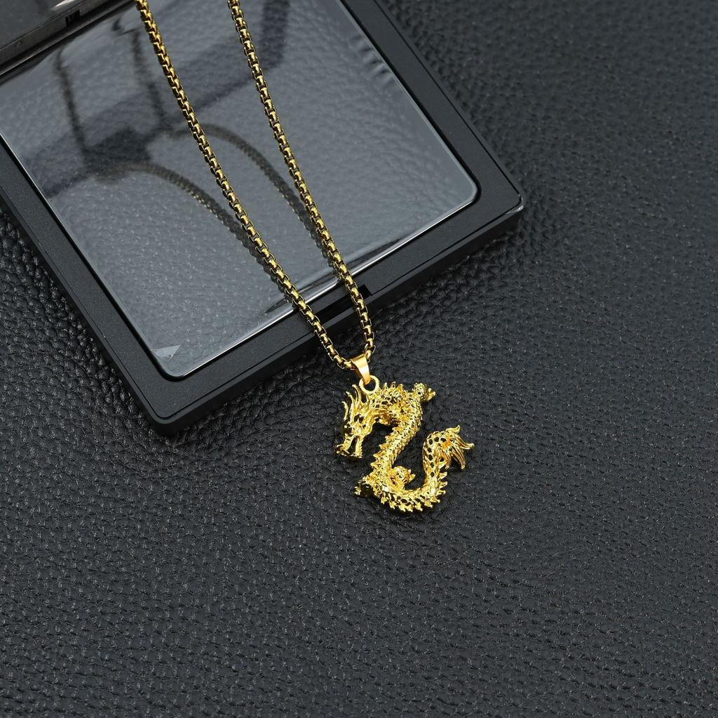 New Dragon Pendant Necklace Street Hip Hop Necklace Versatile Long Sweater Chain
