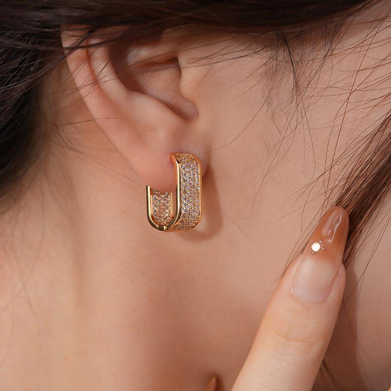 2026 New Design Micro-Set Zirconium Golden Color Geometric Earrings Fashionable For Women's Accessory Ear Cuffs Luxury Jewelry