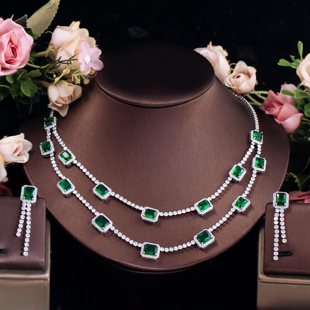Light High-End Emerald Double-Layer Retro Necklace Earrings Set Luxury Zircon Collarbone Chain Set Chain