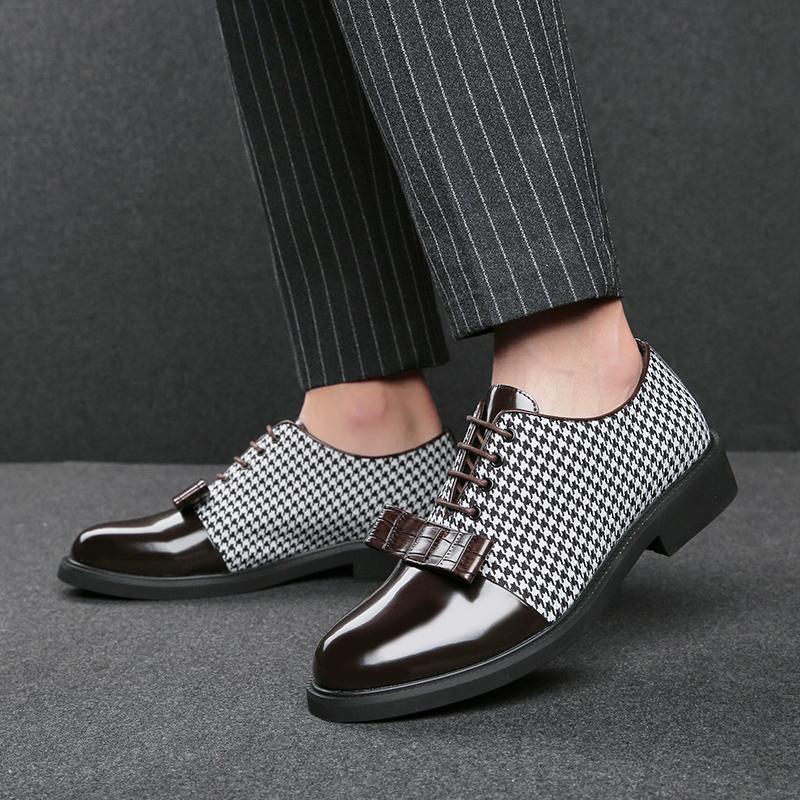Fashion New Men's Bowtie Mixed Color Patent Leather Oxford Shoes Designer Formal Wedding Dress Homecoming Footwear