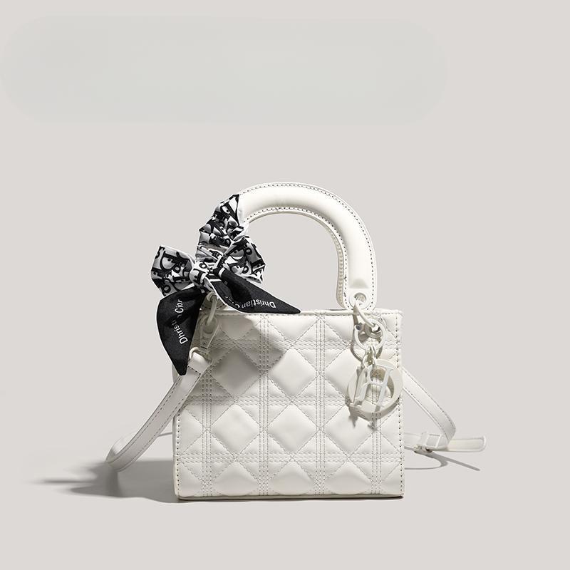 Vysoká úroveň vzhledu Matná vyšívací linka Diana Bag Módní kabelka All-in-one Módní kabelka přes rameno