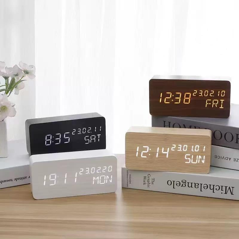 Creative Wood Clock Perpetual Calendar Lazy Wood Silent Alarm Clock Gift Clock Digital Alarm Clock Screen Printing