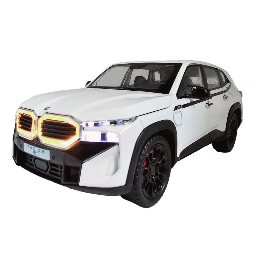 Premium BMW XM SUV 1:24 Scale Diecast Model Car - White Edition
