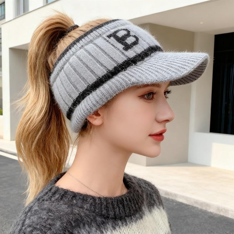 Fashion Empty Top Women Baseball Cap Cold-proof Soft Windproof Bonnet Warm Ear Protection Earmuffs Beanies Hat Autumn Winter