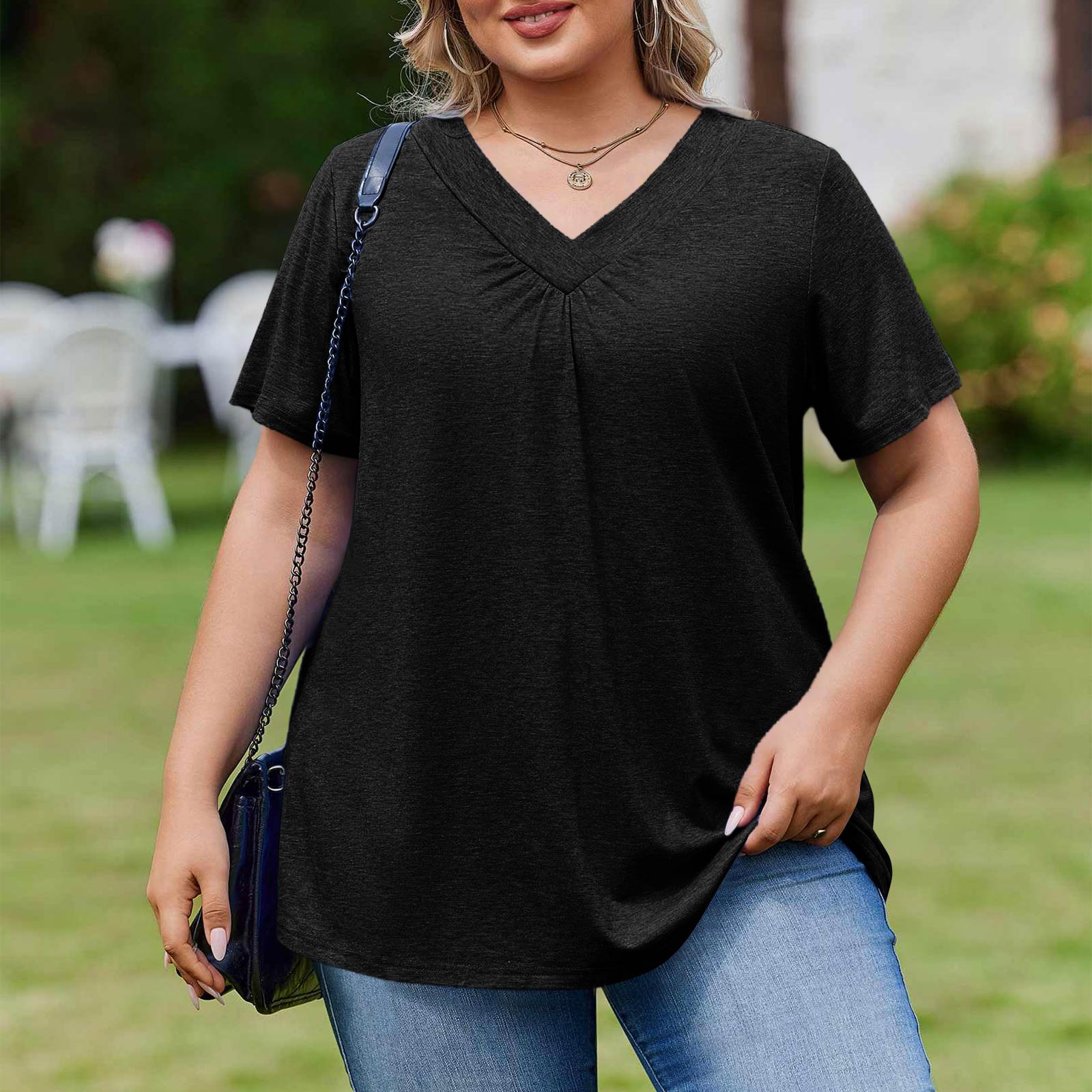

Women s Plus Size Fashionable Casual Loose-Fit Short Sleeve Elegant V Neck Blouse For Work XXXL чёрный