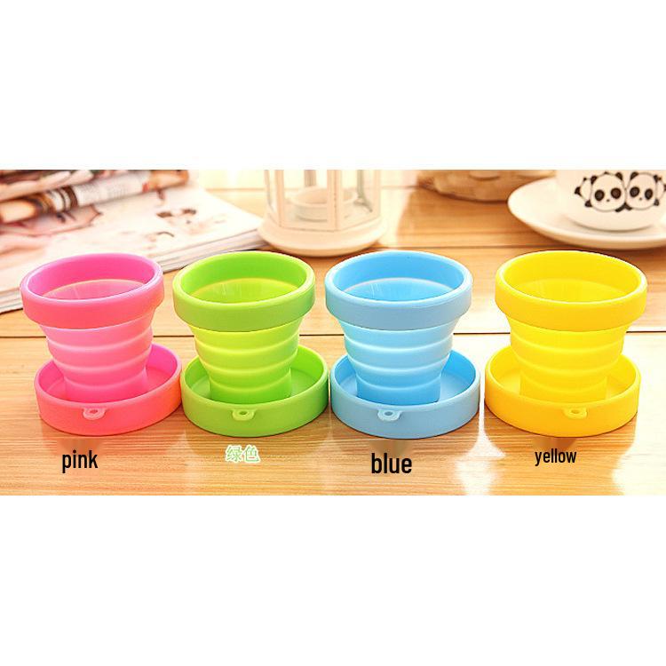 Carefully Selected 130ml Collapsible Silicone Travel Cup with Lid