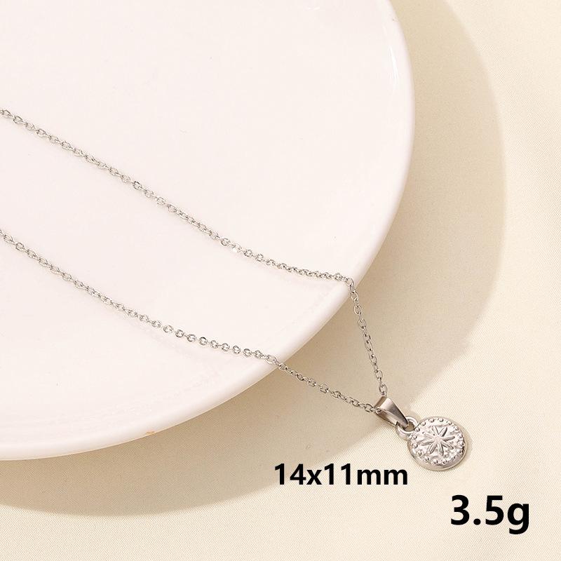 

Moon and Sun Pendant Clavicle Necklace - Women s Simple Cross-Border Fashion