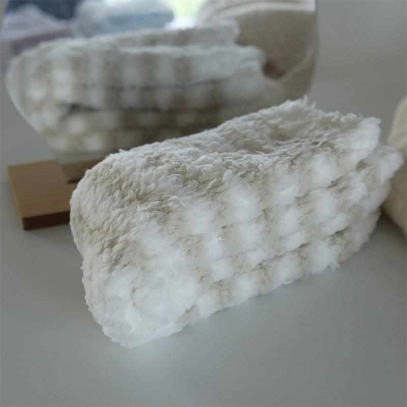 One-click Winter Thick Warm Mid-Calf Lamb Wool Sleep Socks for Women