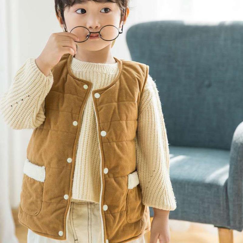 Детский теплый кардиган без рукавов — фото 6