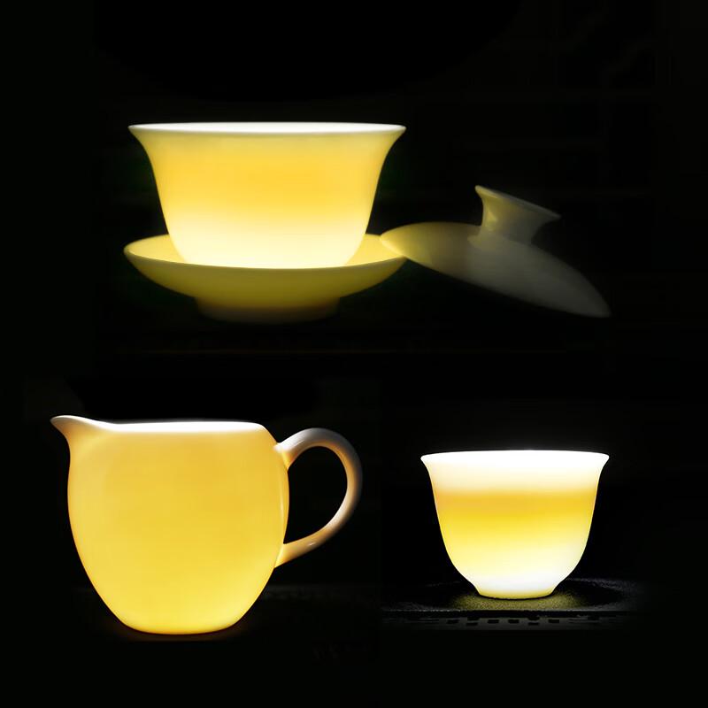 Elegant White Porcelain Gongfu Tea Set