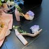 Modische Top-Hochzeitsschuhe, rosa High Heels, offene dicke Absätze, neue Sandalen 2025, Füße mit Blumenstickerei, nackte Riemen, Hochzeitsschuhe