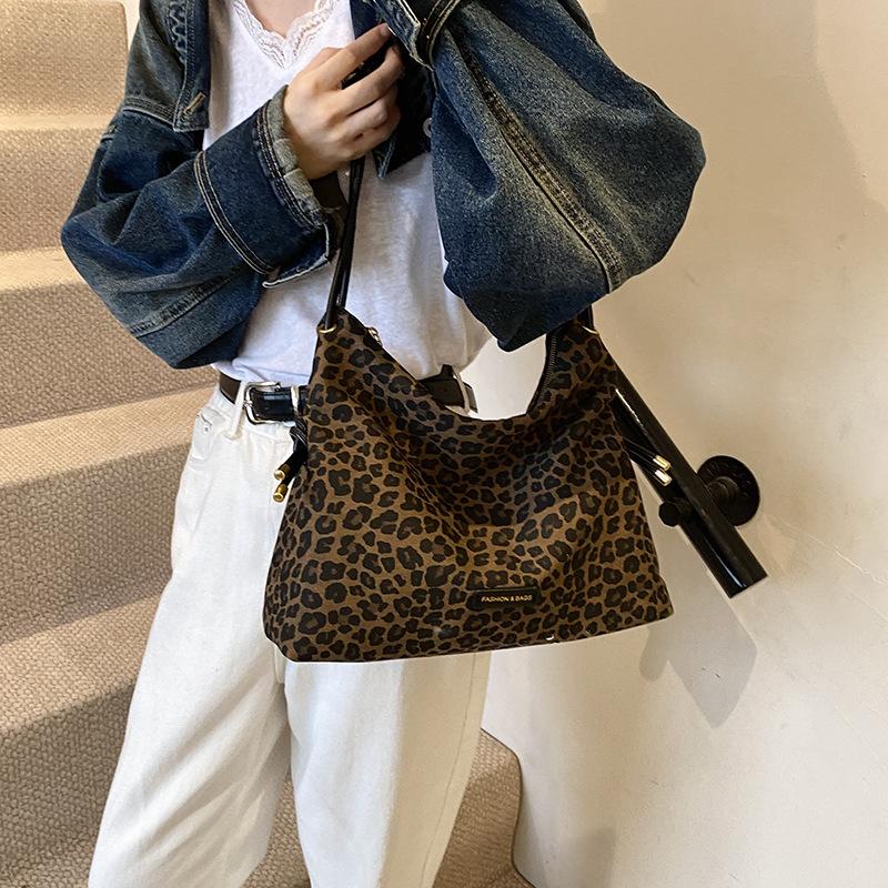 Design Leopard Print Denim Messenger Bag New Large-capacity Tote Bag Lazy Wind Shoulder Bag Personalized Fashion Women's Bag