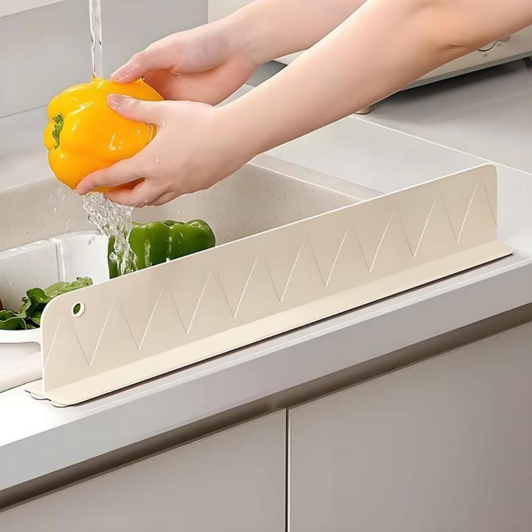 

1PC Silicone Kitchen Sink Water Splash Guard Washing Basin Anti-splash Stopper Waterproof Splatter Screen Bar Anti-water Board 1PC
