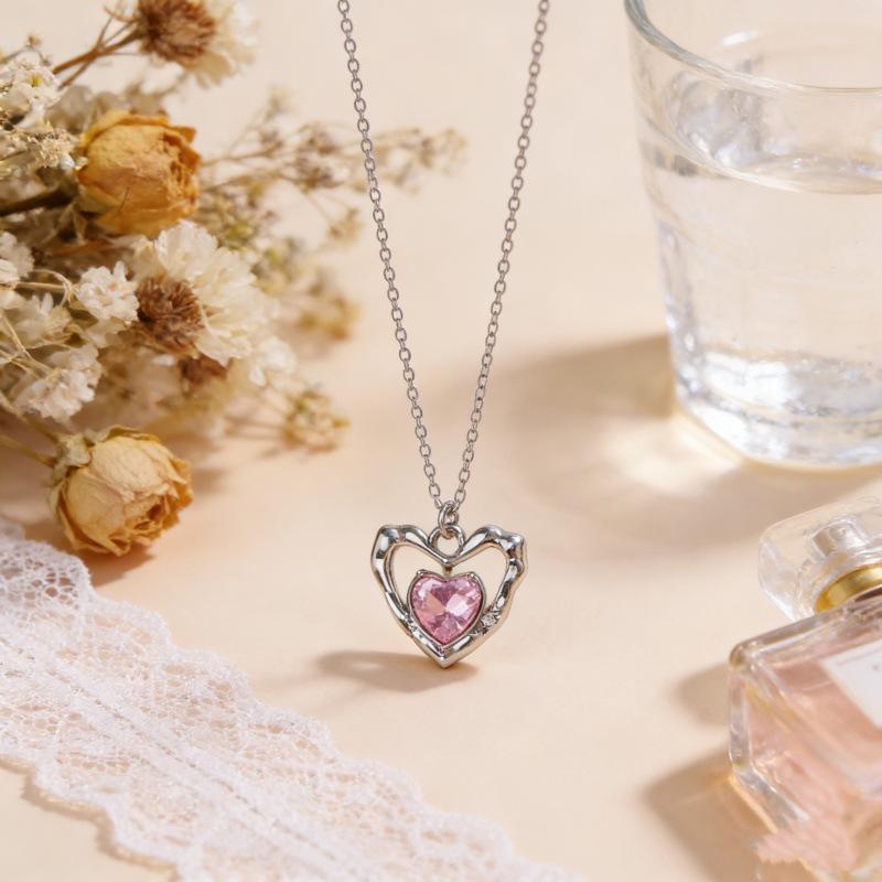 Titanium Steel Rhinestone Heart Necklace - Light Luxury Style for Couples, Spring/Summer Collection