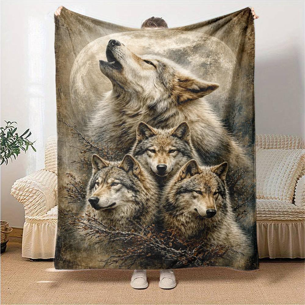 Wolf Art Print Flannel Blanket High Quality Warm Comfortable Cover for All Seasons Perfect for Gifts Home Decor