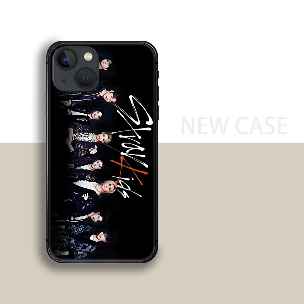 nurkorki 2 Pezzi Nero Cover per Xiaomi Redmi 13C 4G 6,74,Custodia con Kpop Stray Kids Skzoo Aesthetic Design per Donne Skz Fans,Morbido TPU Cartoon Silicone Antiurto Protettiva Bumper Case,Comics