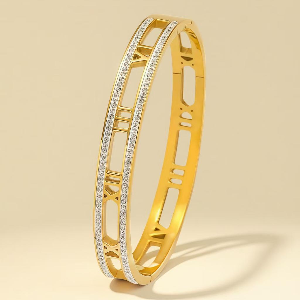 European and American Roman Numeral Women's Versatile Jewelry Bracelet