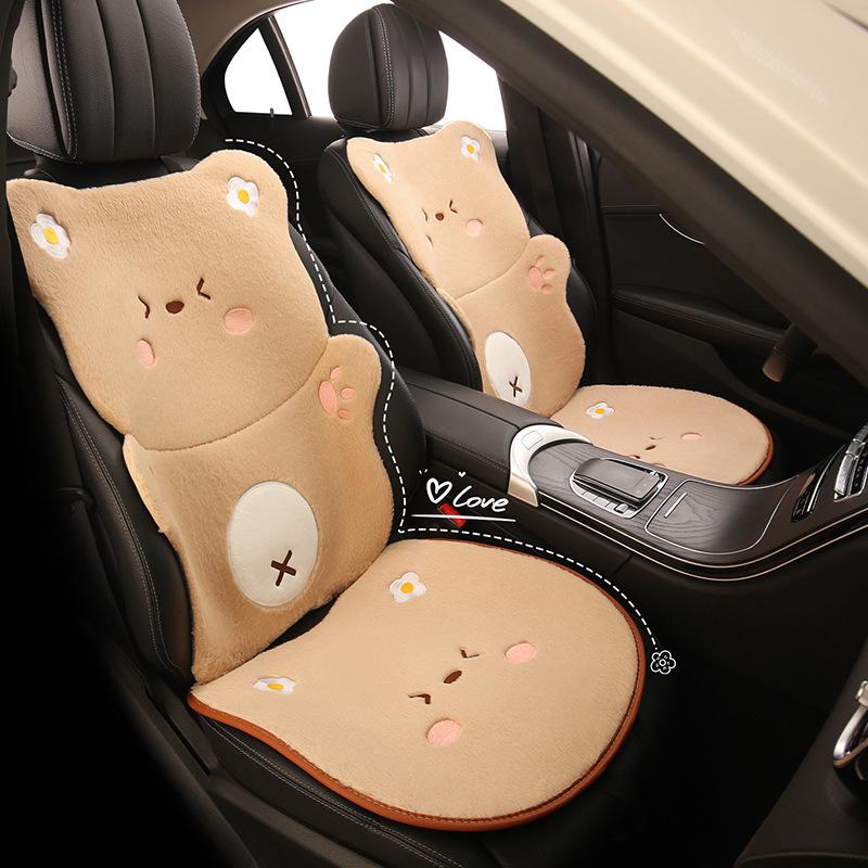 Blumenbär Winter Plüsch Autositzkissen für Leapmotor T03/B01/B10/C10 - Cartoon Niedliches Mädchen Design