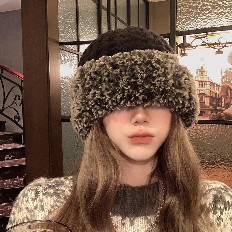 Plush knitted hat women's autumn and winter new big head circumference versatile wool hat showing small face thickened warm hat