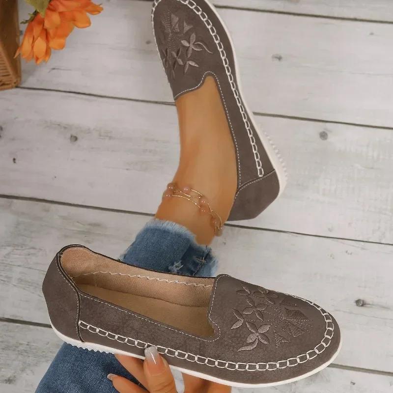 

Горячая распродажа модной обуви для женщин 2024 года, осень, новая вышивка, женская обувь на плоской подошве, повседневная, удобная рабочая обувь, Zapatos De Mujer 40 коричневый