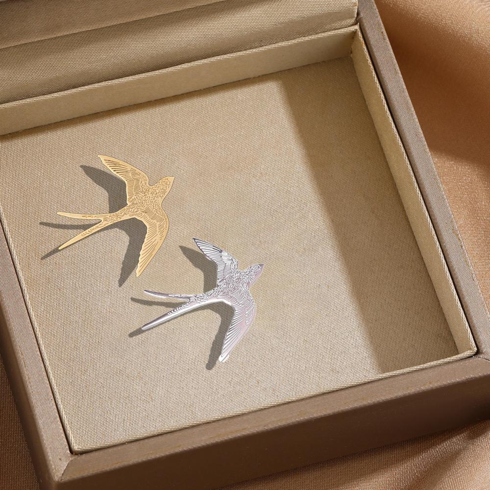 Swallow-shaped Brooch Universal Metal Simple Bird Badge Fashionable and Versatile Clothes Bag Scarf and Accessories Brooch