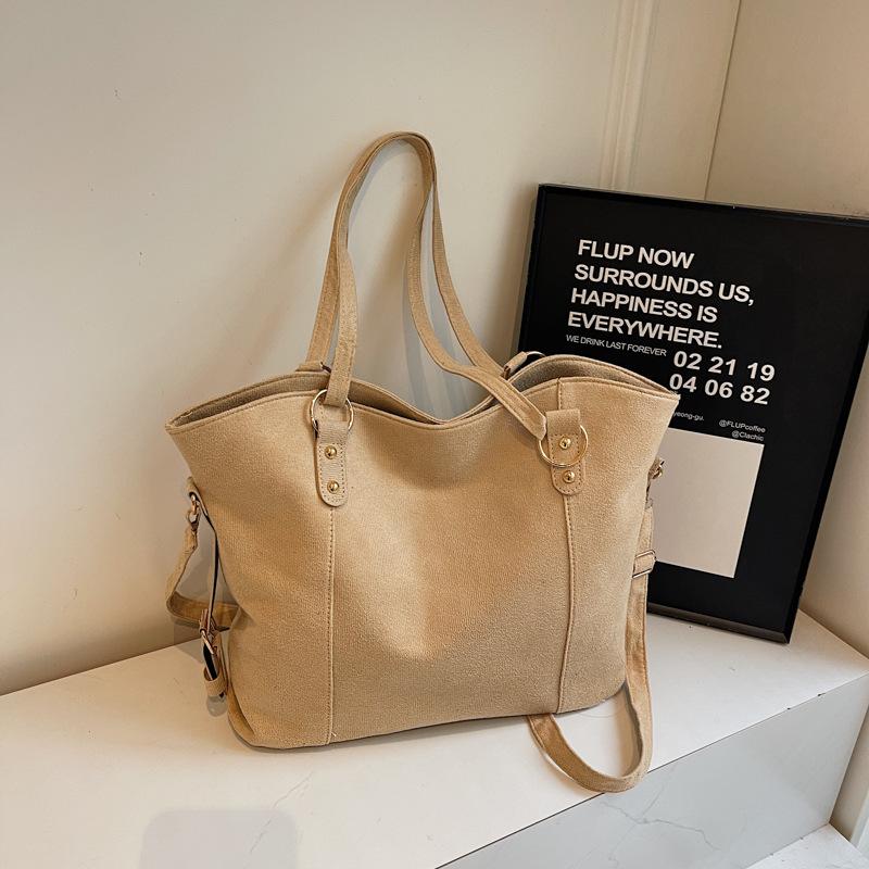 Korean Version of Large-capacity Simple Casual Solid Color Retro Autumn Trend On the New Foreign Style Fashion Portable Shoulder Tote Bag