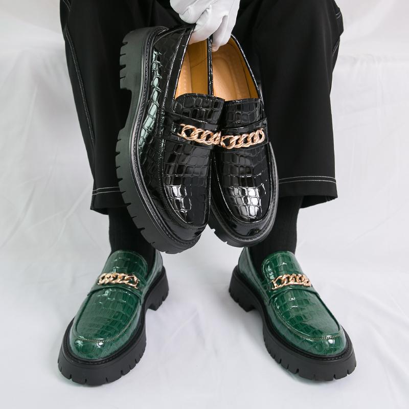 Korean Style Thick Bottom Crocodile Leather Casual Slip On Non-slip Metal Buckle Decoration Fashionable Brand Men's Loafer Shoes