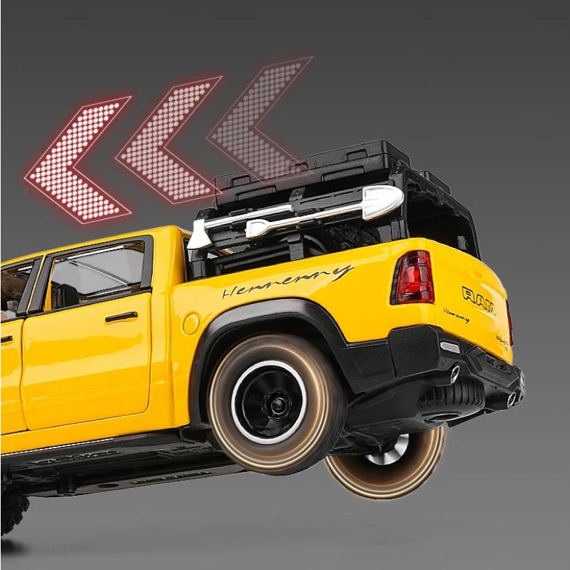 1/32 Scale Dodge RAM 1000 TRX Mammoth Picku Alloy Car Model Sound and Light Pull Back Children's Toy Collectibles Birthday Gift