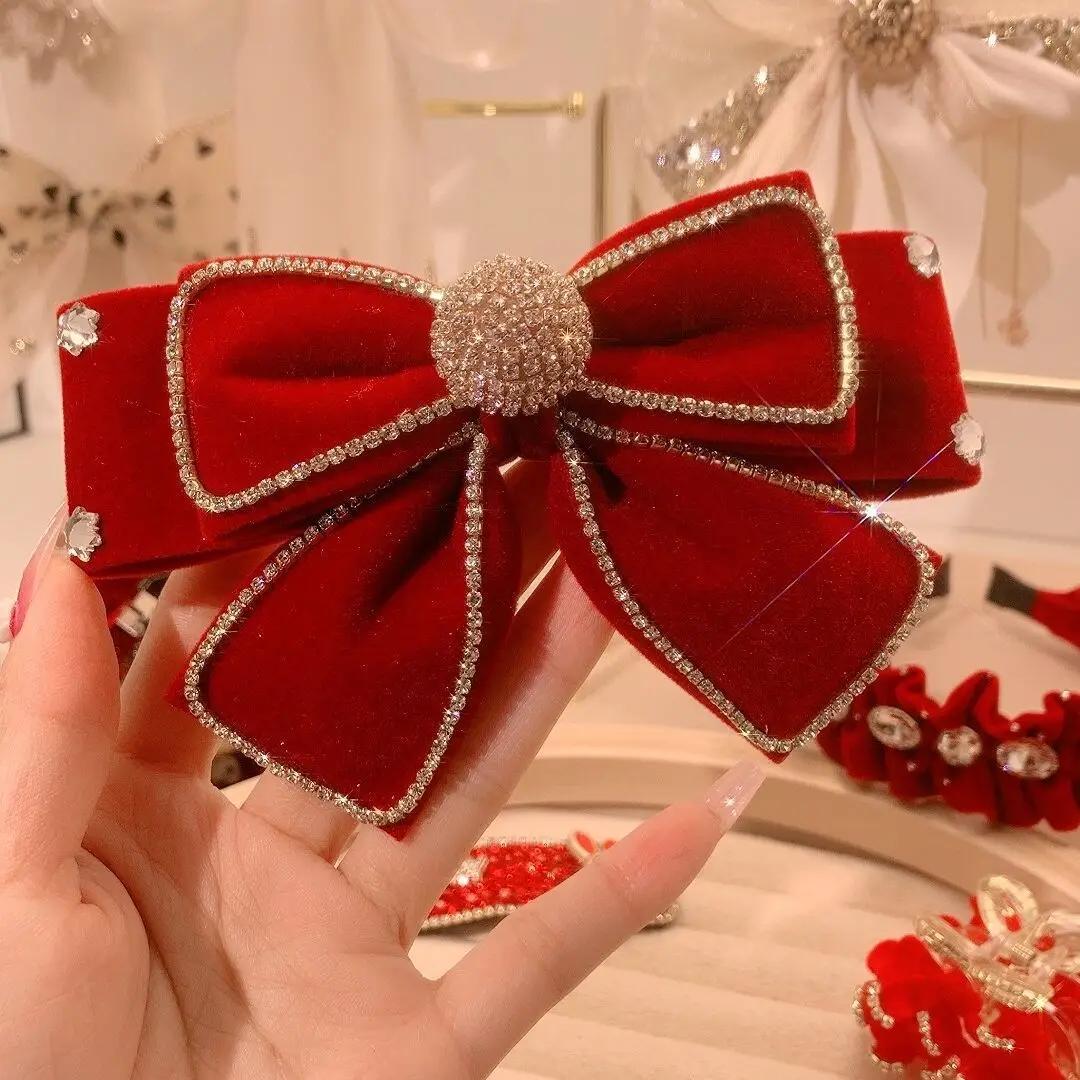 

Velvet Bow Hairpins Crystal Rhinestone Hair Clips for Women Temperament Headwear Fashion Ponytail Clip Korean Hair Accessories красный