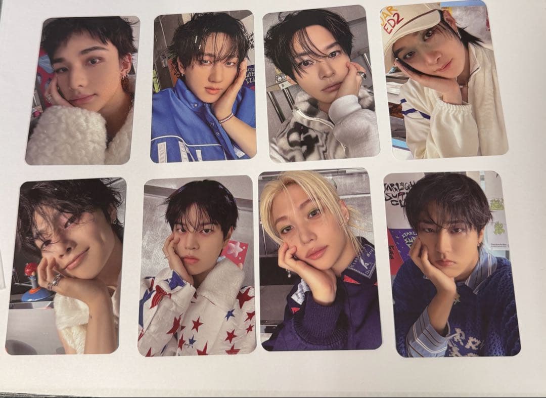 [USED] Stray Kids (SKZ) Korean Season s Greetings 2026 YES24 Photocard Set (Complete)