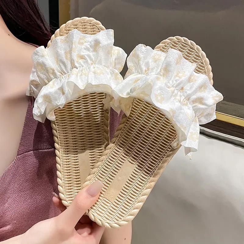 Fashion On Beach Flat Shoes for Women High Quality Pvc Woman Slippers Elegant and Fashionable Sandals Original Clappers Vip Offer Slides