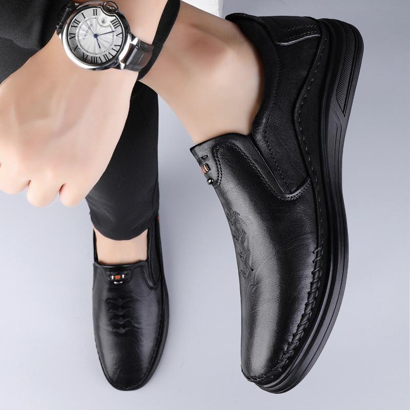 Men's Shoes 2025 Autumn New Waterproof One-pedal Casual Leather Shoes Men's Daily Non-slip Soft Sole Round Head Dad Shoes