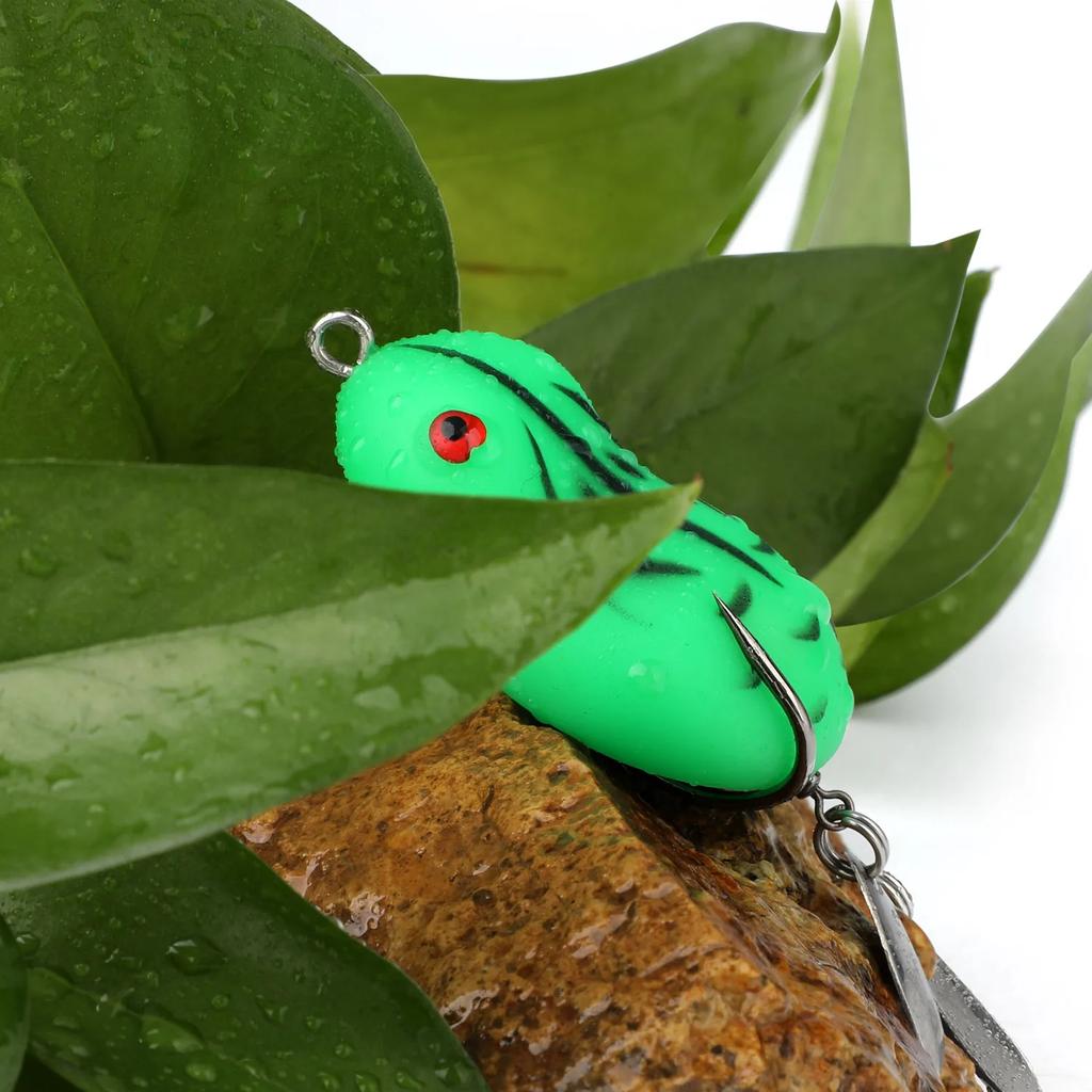 Soft Frog Lure Fishing Lures Double Hooks Topwater Ray Frog Artificial Lure 5Cm/7.6G Soft Bait Thunder Frog Bait Quality