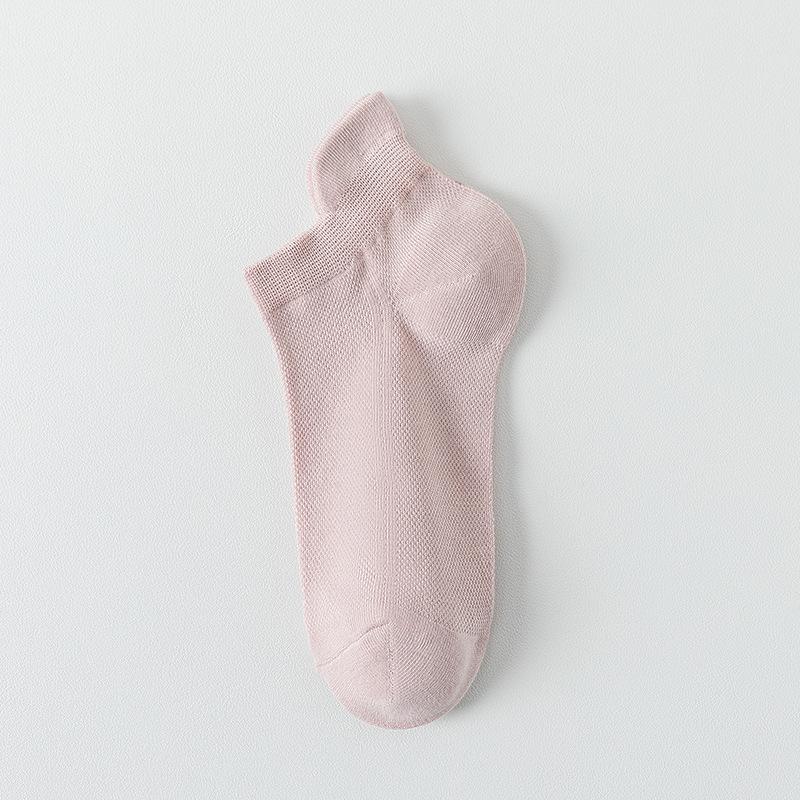 Women's Summer Thin Style Wicking Sweat Shallow Mouth Mesh Breathable Invisible Non Slip Heel Socks
