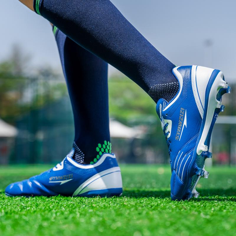 Football Boots Men Outdoor Society Ultralight Sneaker Sports Resistant Football Shoes Match Boy TF/FG Comfortable Soccer Shoes