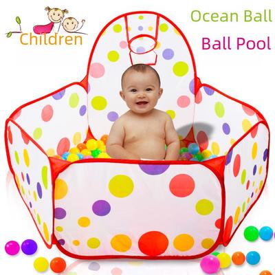 Faltbares kleines, dickes Baby-Kinderspielzeugzelt mit Ozeanbällebecken und Schießrahmen zur einfachen Aufbewahrung.