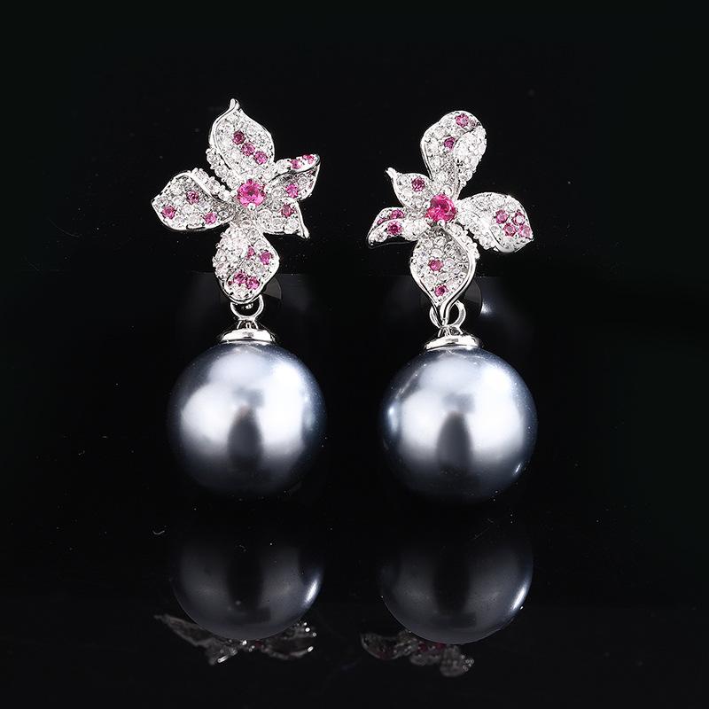 

Жемчужное ожерелье Niche Light Luxury Premium Red Corundum Red Treasure Летний универсальный комплект с подвесками и серьгами Женская мода