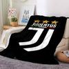 Decke mit Juventus Fußballclub Thema Aufdruck - Perfekt für Sofa, Bett, Reisen & Outdoor | Maschinenwaschbar, Gemütlich & Langlebig.
