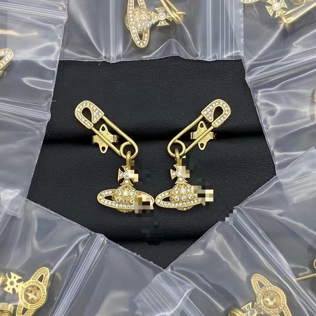 Westwood Stříbrné náušnice pecky: Módní niche design pro elegantní vzhled