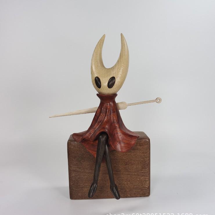 Solid Wood Hollow Knight Hornet & Quirrel Figurine Boxed Set - Little Knight Action Gift
