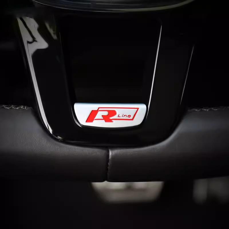 139Car Steering Wheel VW R Emblem Stickers Decoration Buckle For Volkswagen GTI Polo Golf Arteon Tiguan Touareg CC Amarok Caravelle