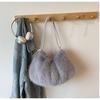 Zaino Foderato in Pelliccia con Singolo Spallaccio, Piccolo e Chic, Perfetto per Tutte le Occasioni, Borsa Tote Morbida e Soffice