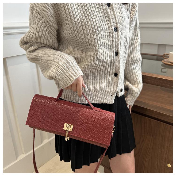 Textured Woven Faux Leather Shoulder Bag for Women Large Capacity Casual Crossbody Purse Trendy Daily Handbag CLE