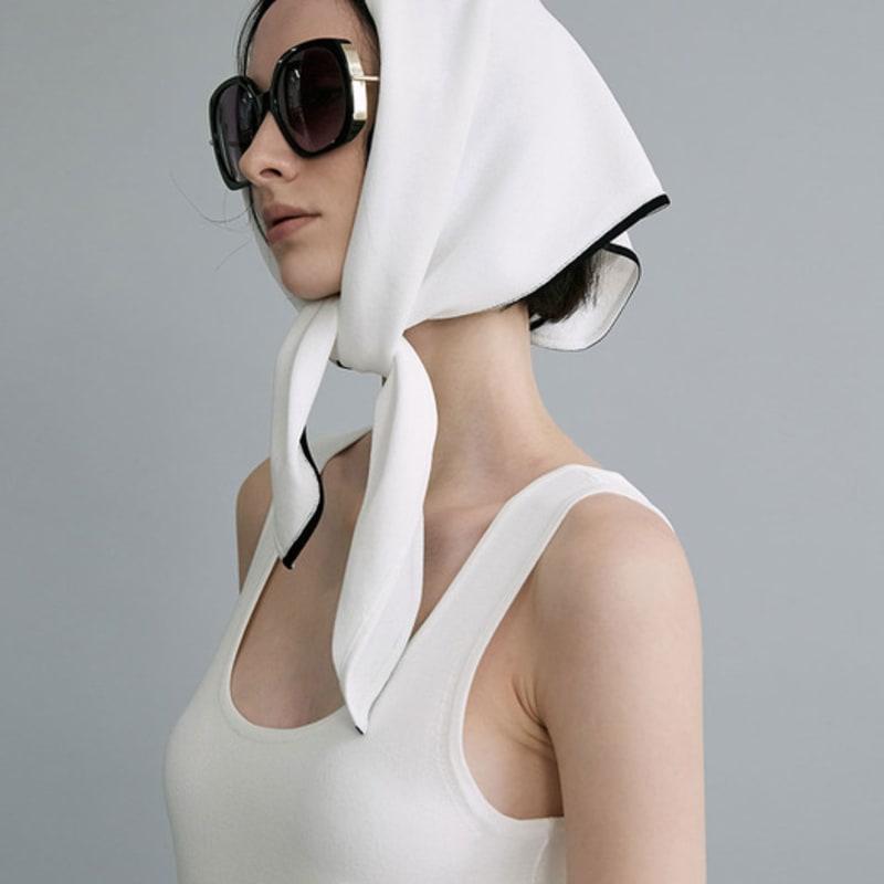 Mare Di Mari Trimming Ponit Scarf White